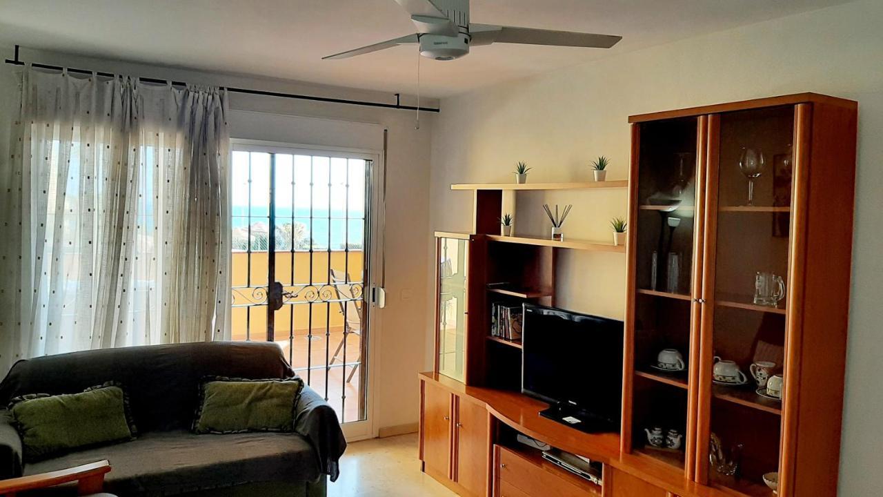 Apartamento De 2 Dormitorios, Gran Terraza, Vistas Al Mar Cerca Playa Carvajal Benalmadena Luaran gambar