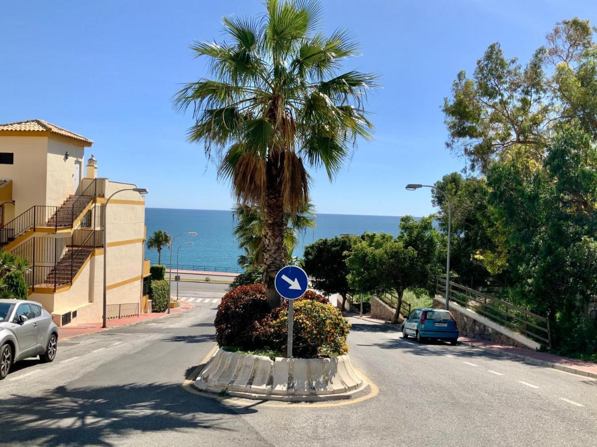 Apartamento De 2 Dormitorios, Gran Terraza, Vistas Al Mar Cerca Playa Carvajal Benalmadena Luaran gambar
