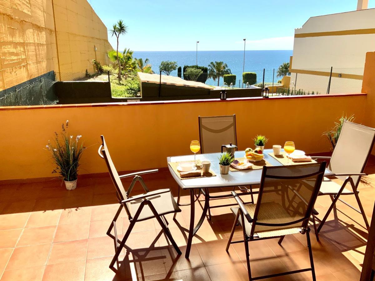 Apartamento De 2 Dormitorios, Gran Terraza, Vistas Al Mar Cerca Playa Carvajal Benalmadena Luaran gambar