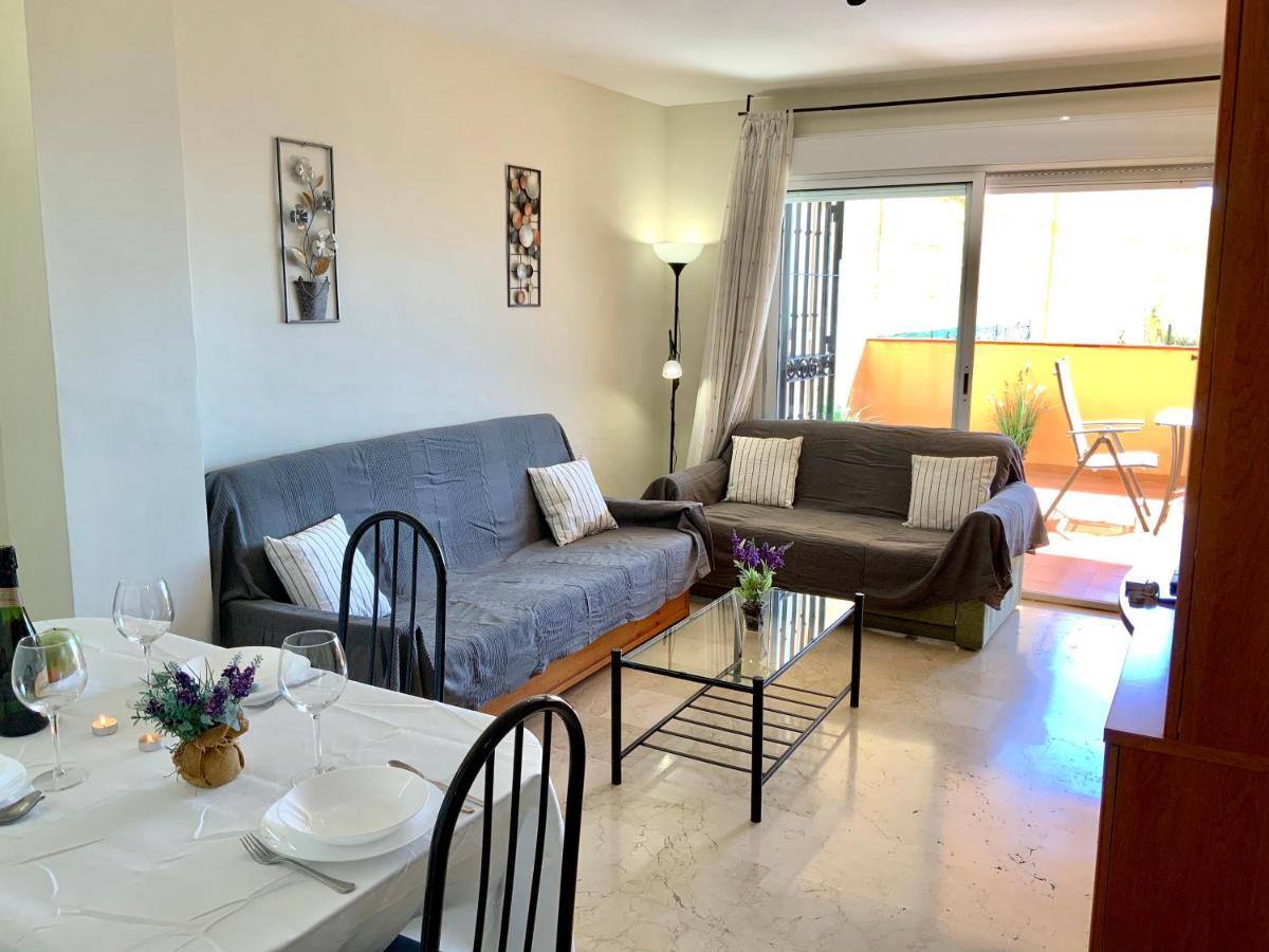 Apartamento De 2 Dormitorios, Gran Terraza, Vistas Al Mar Cerca Playa Carvajal Benalmadena Luaran gambar