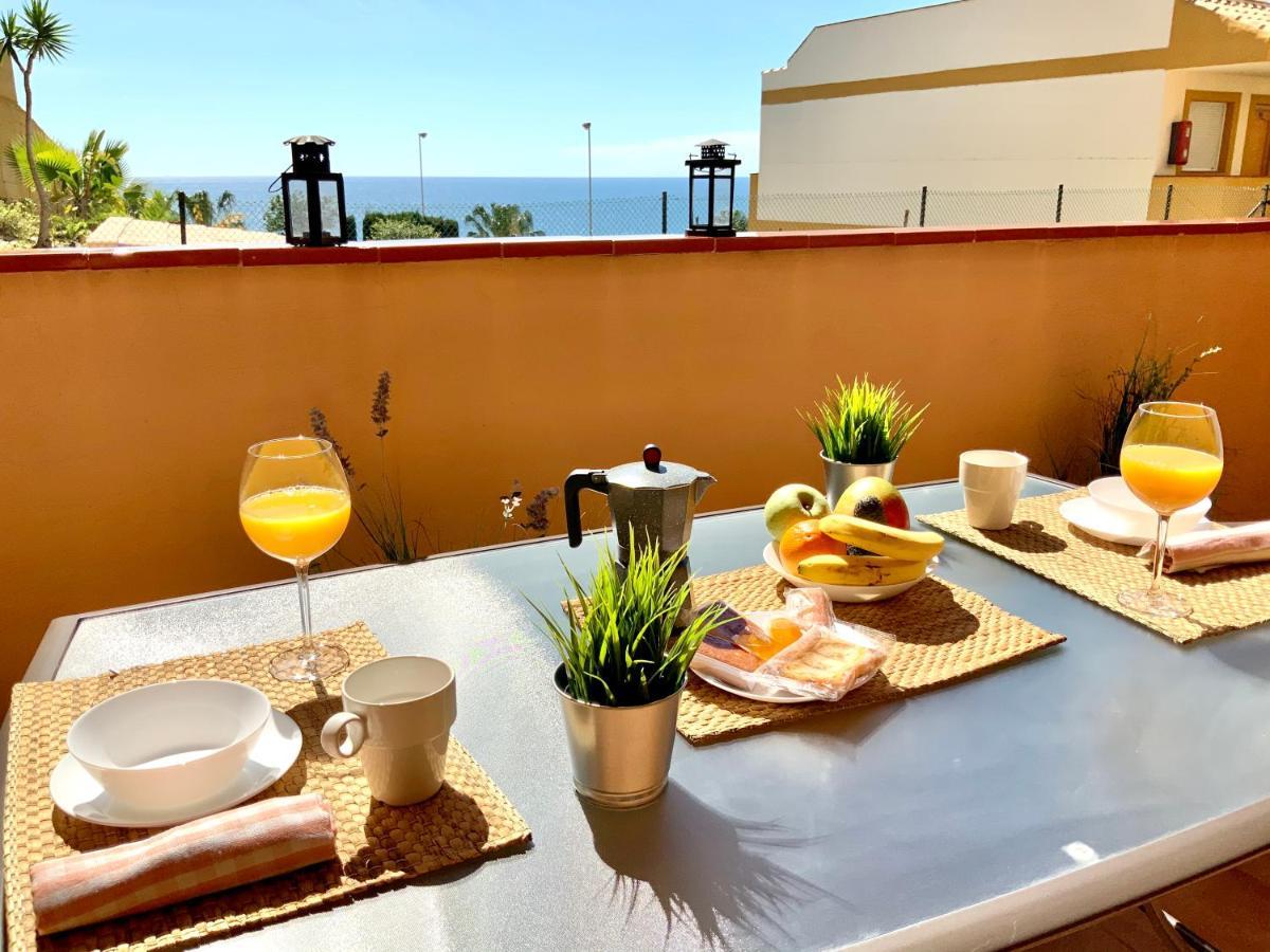 Apartamento De 2 Dormitorios, Gran Terraza, Vistas Al Mar Cerca Playa Carvajal Benalmadena Luaran gambar