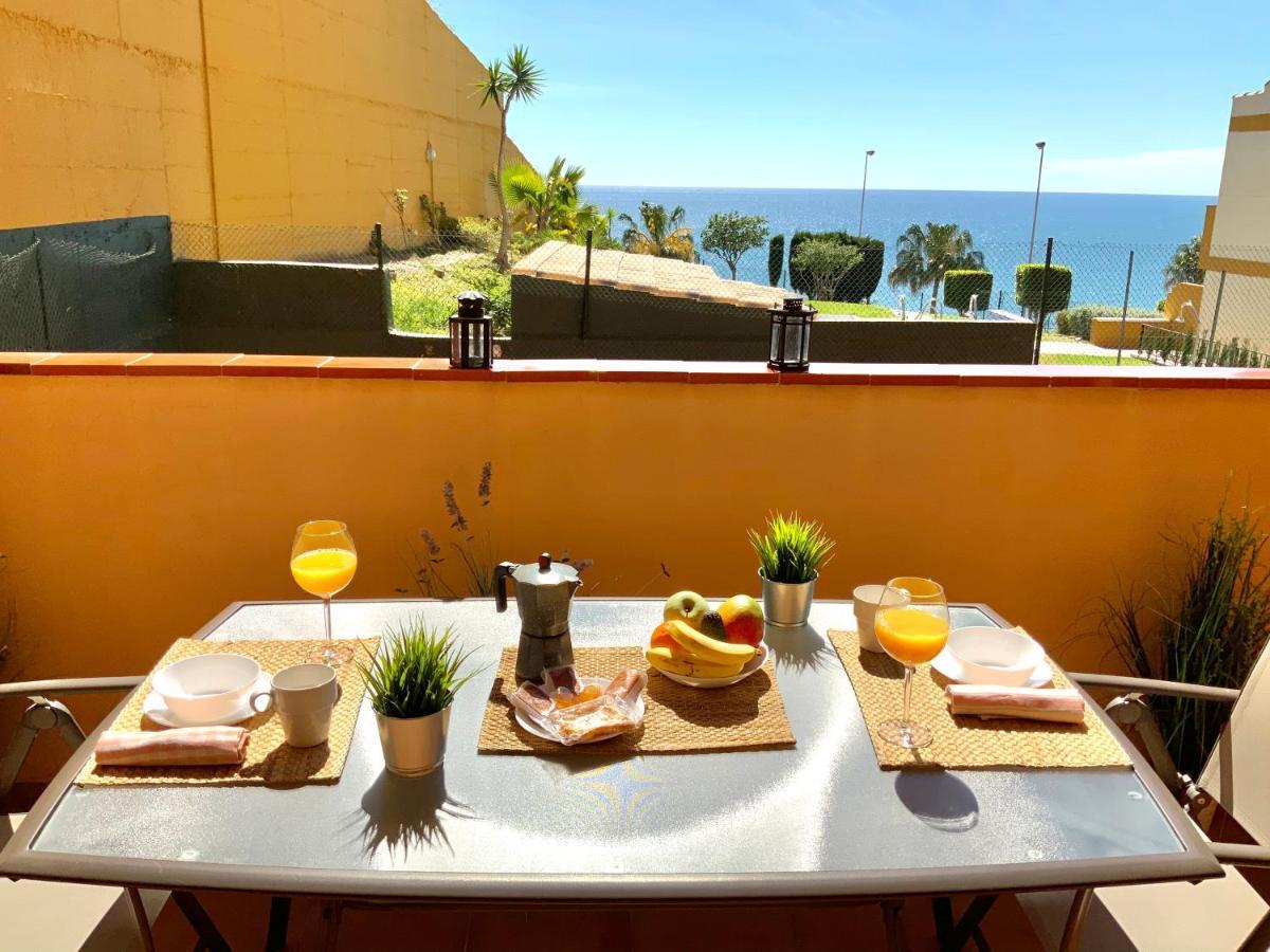 Apartamento De 2 Dormitorios, Gran Terraza, Vistas Al Mar Cerca Playa Carvajal Benalmadena Luaran gambar