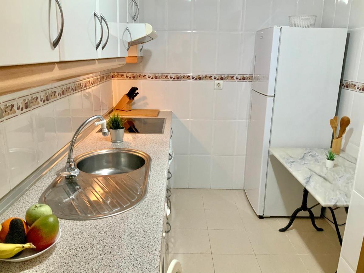 Apartamento De 2 Dormitorios, Gran Terraza, Vistas Al Mar Cerca Playa Carvajal Benalmadena Luaran gambar